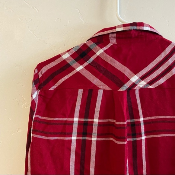 GUESS Red & White Plaid Button Down Shirt Small - Picture 5 of 8